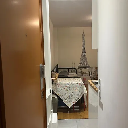 Independant Coeur 13eme Апартаменты